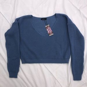 •BAND NEW• sweater